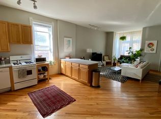 2129 W Armitage Ave #1, Chicago, IL 60647