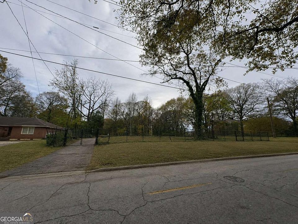 1st image of 2516 Lakewood Ave SW