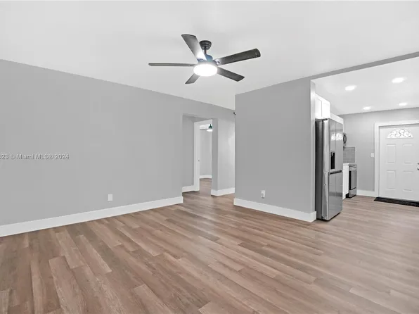 2632 NW 7th St, Pompano Beach, FL 33069