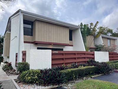 2992 Lakewood Lane #328, Hollywood, FL, 33021