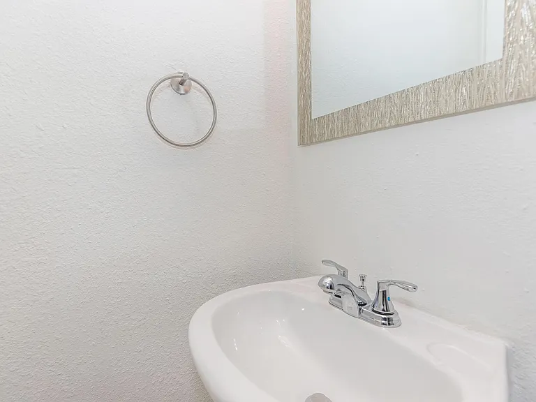 The Dawson at Stratford Apartments — Photo 95