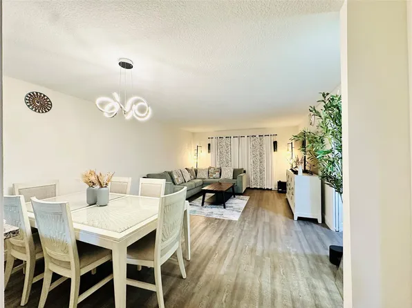 2200 S Cypress Bend Drive #802, Pompano Beach, FL 33069