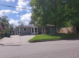 636 Bennington St, Houston, TX 77022