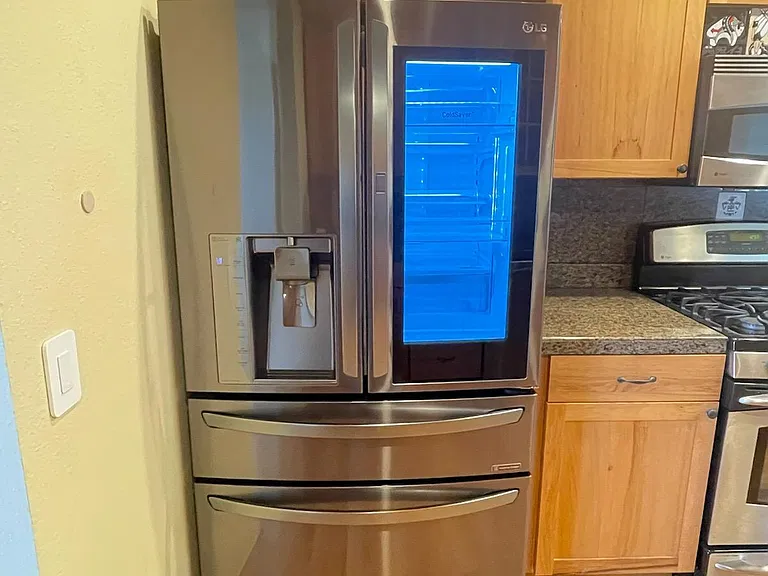 Fridge