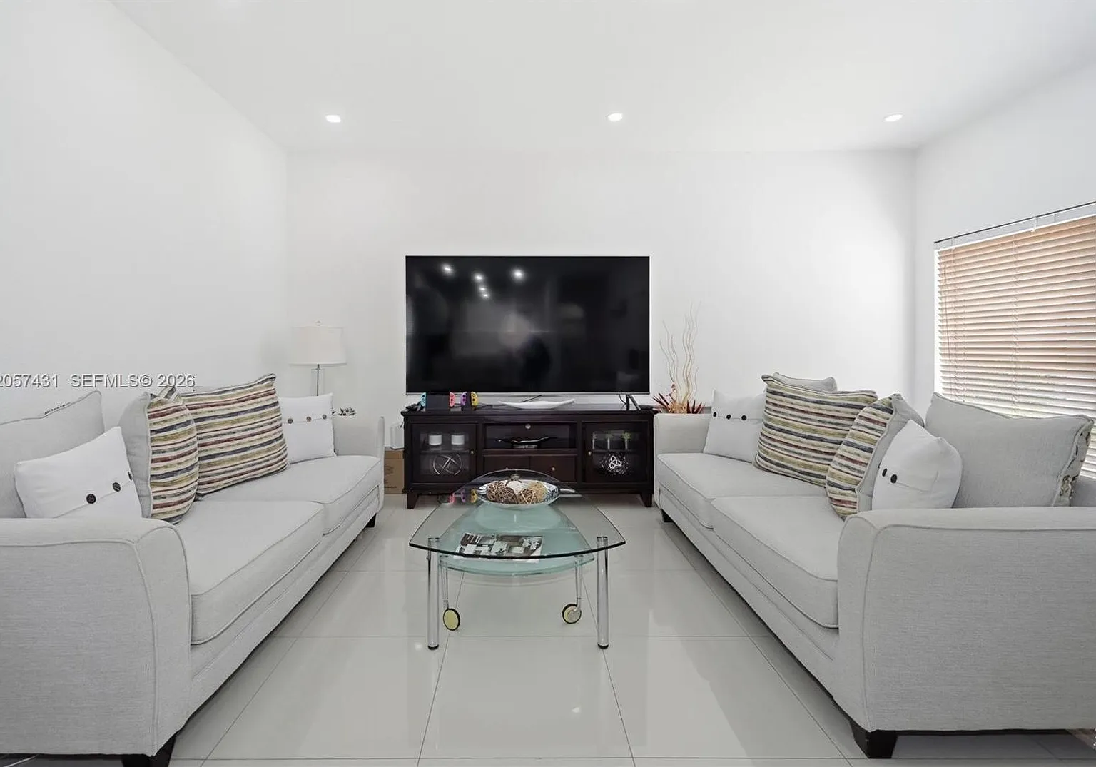 14030 SW 49th Street 10, Miramar, FL 33027 - 5996 — Photo 4
