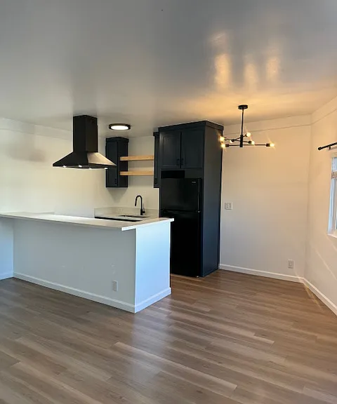 5819 Carlton Way #8 — Photo 1