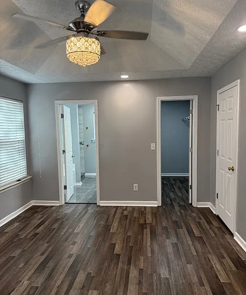 1575 Cedar Hl — Photo 5