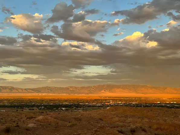 56 Encimas Ave Lot C, Belen, NM 87002