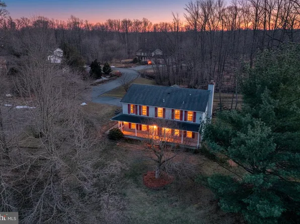 122 Bartley Dr, Newark, DE 19702