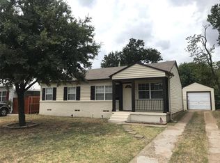 1005 Rindie St, Irving, TX 75060