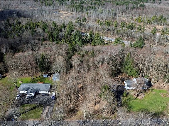 4th image of Baum Rd