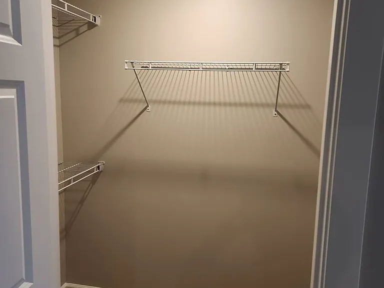 410 Apartments in Beautiful Bonney Lake, Washington — Photo 23