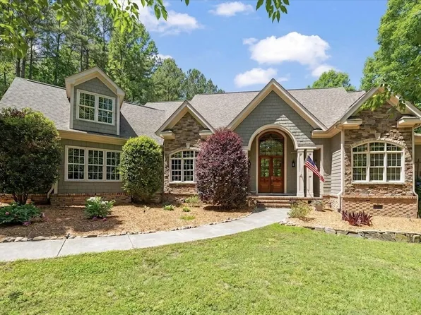 2031 Silverleaf Dr, Youngsville, NC 27596
