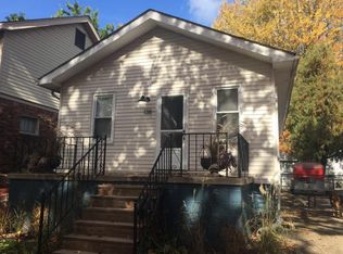 136 W Madge Ave, Hazel Park, MI