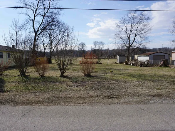 825 Steammill St, New Harmony, IN 47631