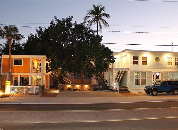 5th image of 1710/1740 Estero Blvd