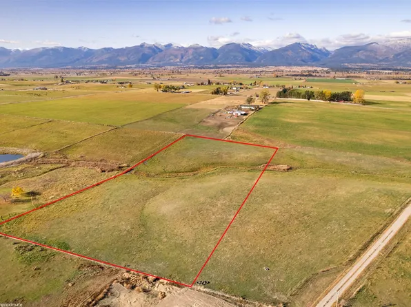 741 Shooting Star Ln, Corvallis, MT 59828