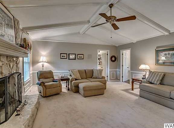 3rd image of 4623 Heatherwood Dr