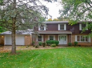 2008 Kings Hwy, Rockford, IL 61107