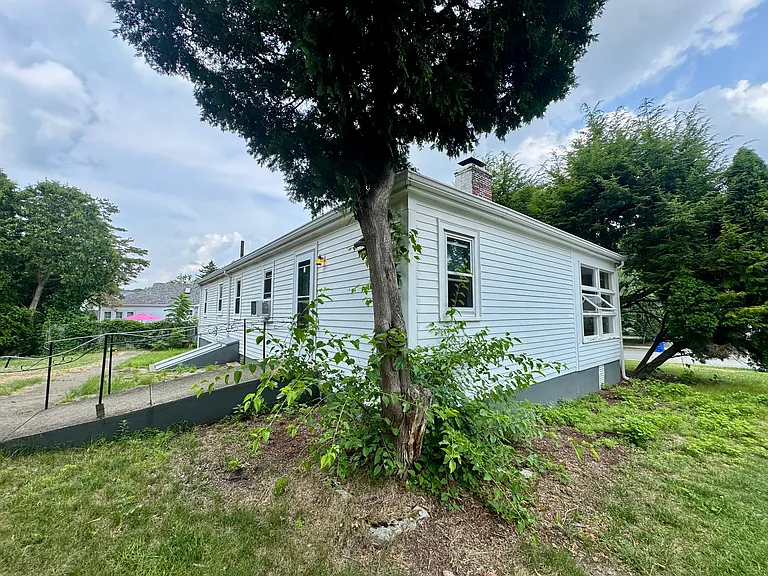 89 Stanley Rd — Photo 26