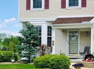 463 Waterbury Ct #182, Belleville, MI