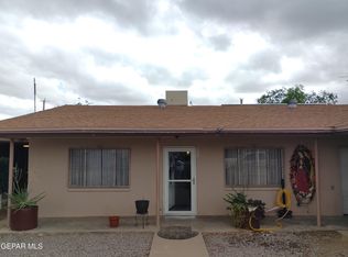 206 NW K St, Fabens, TX 79838