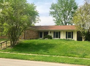 2303 E Covenanter Dr, Bloomington, IN