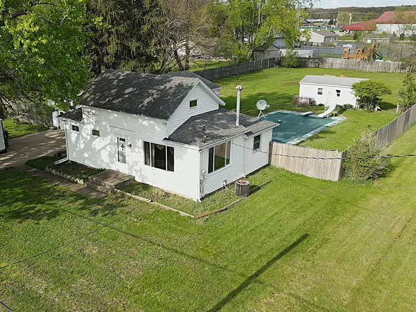 56193 Murray St, Mattawan, MI 49071