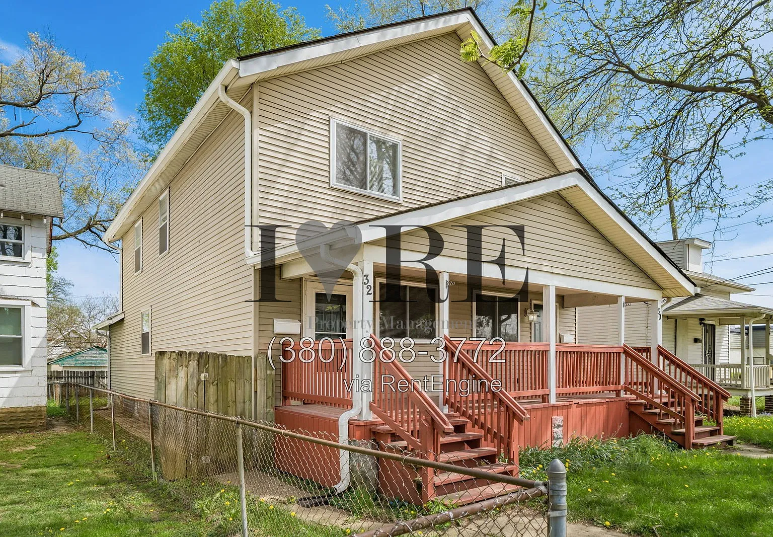 3 bed, 1.0 bath, 1218 sqft, $1,300 — Photo 2