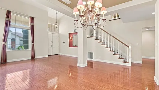4 bed, 2624 sqft, $5,600 — Photo 4