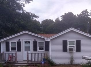 105 Rhode Island Rd, Taunton, MA 02780