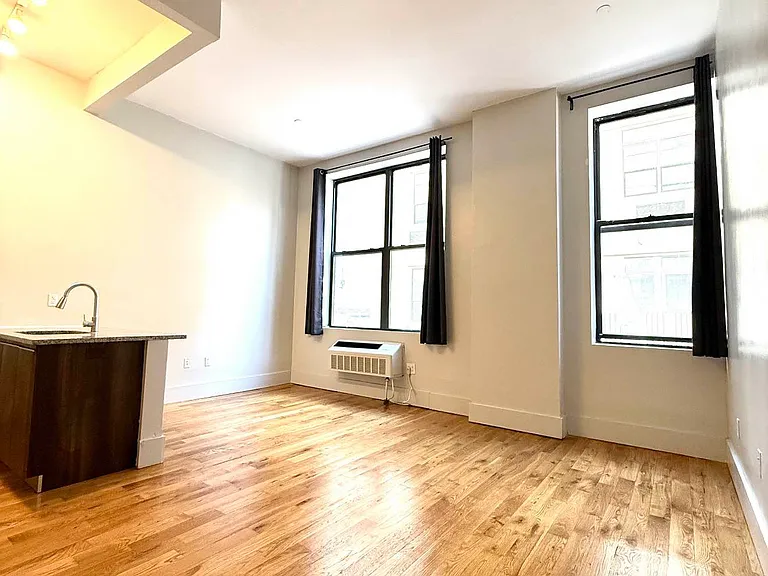 41 Kosciuszko St #332 — Photo 1