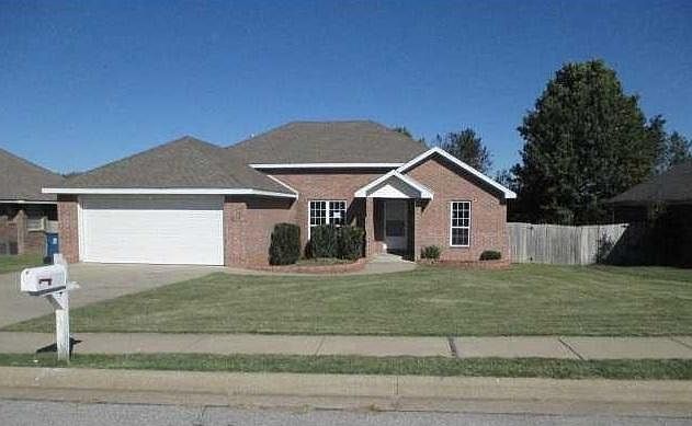 1st image of 3004 Scotia Ln