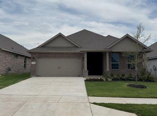 15140 Green Bluff Dr, Fort Worth, TX 76008