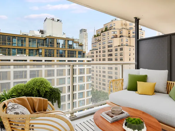 305 East 24th Street image 6 of 8