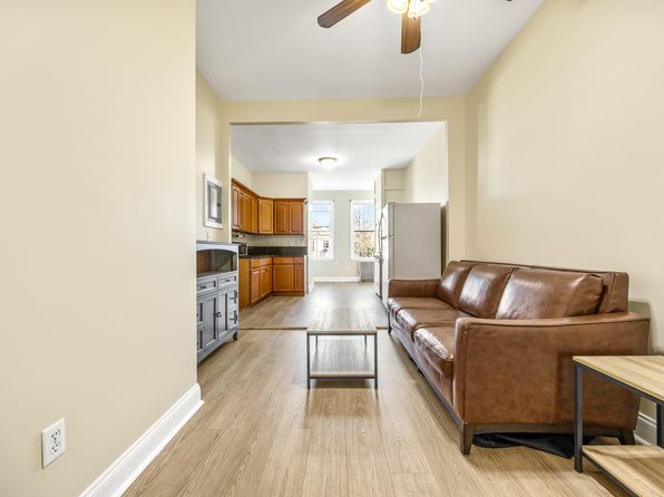 6019 54th St APT 2L