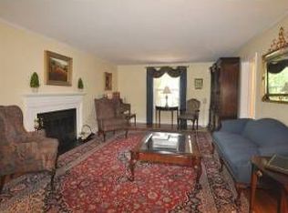 91 Blackburn Rd, Summit, NJ 07901