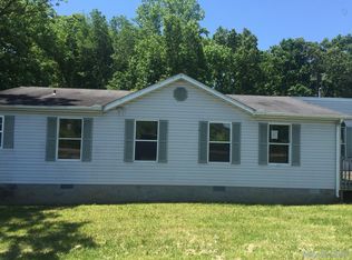 1369 Old Charlotte Rd, White Bluff, TN 37187