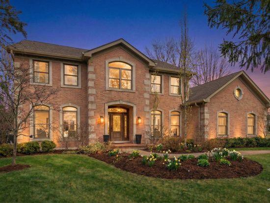 1087 Highland Ave, Lake Forest, IL 60045