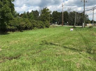 9450 Roll Rd, Clarence Center, NY 14032