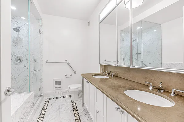 Sold by Sotheby's International Realty | media 5