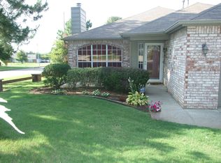 1225 W 112th Dr S, Jenks, OK 74037