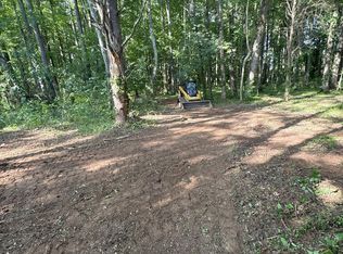 618 W D White Rd, Sparta, TN 38583