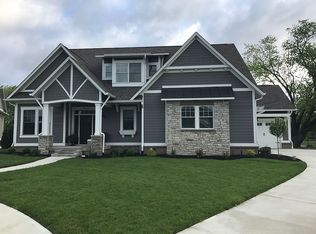 14303 McCormick Cir, Carmel, IN 46033