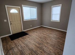 117 W Palm St #B, Duluth, MN 55811