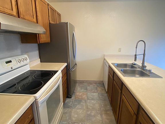 Kitchen, new fridge