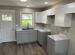 297 N 2nd St, Frankfort, OH
