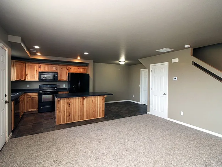4231 Serenity Ct — Photo 10