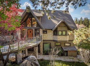 27837 Peninsula Dr S, Lake Arrowhead, CA 92352
