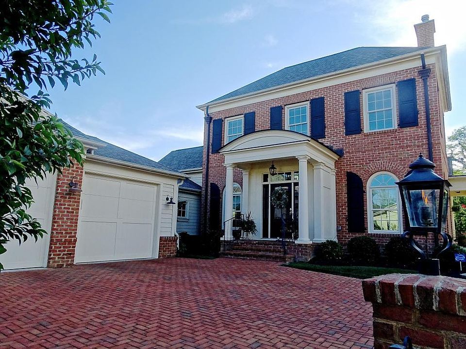 1st image of 125 Keswick Dr